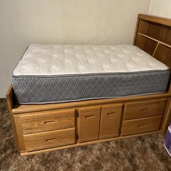 beds mattresses dresser