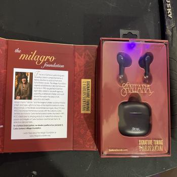 Santana wireless headphones 