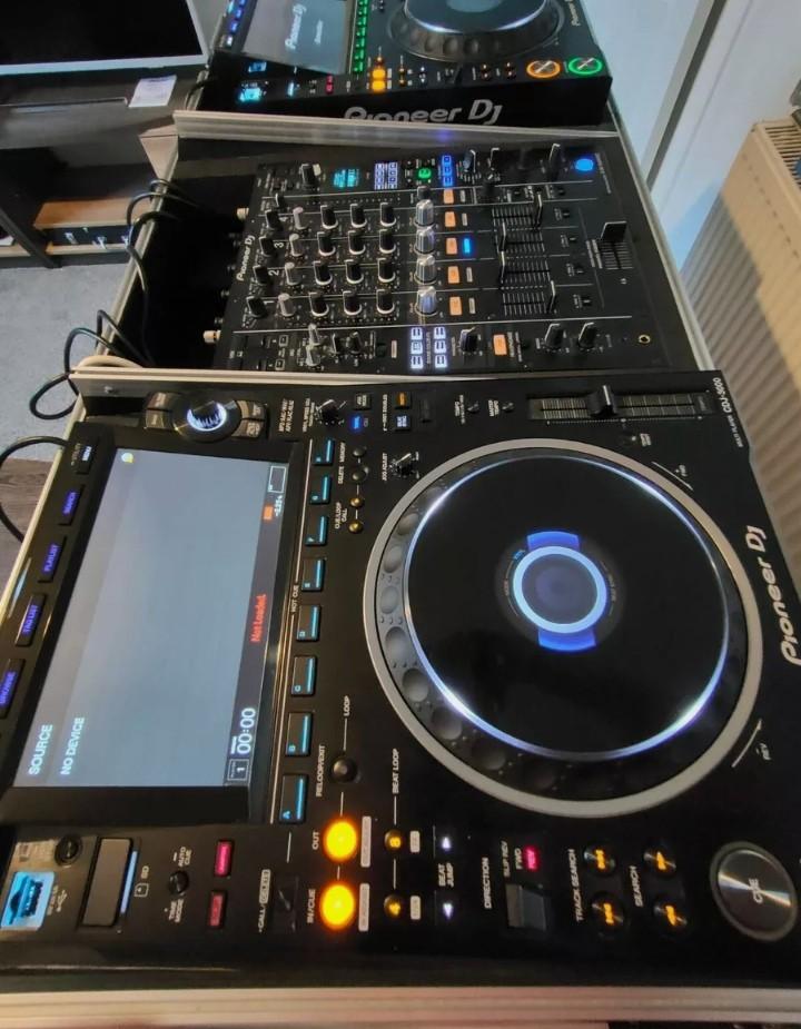 Pioneer DJ CDJ-3000×2 +DJM-900NXS2