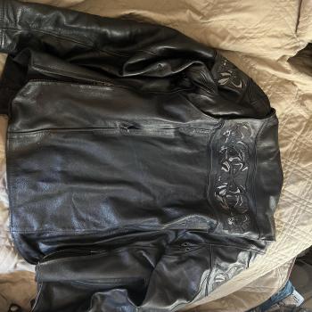 heavy leather riding jacket 