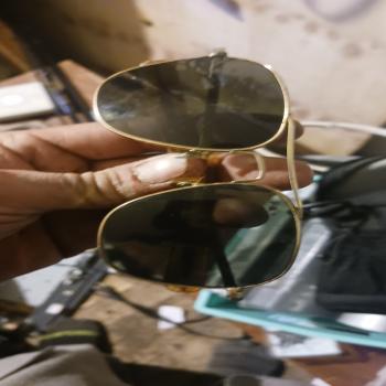 Vintage 1978 Ray Bands 18 karat gold