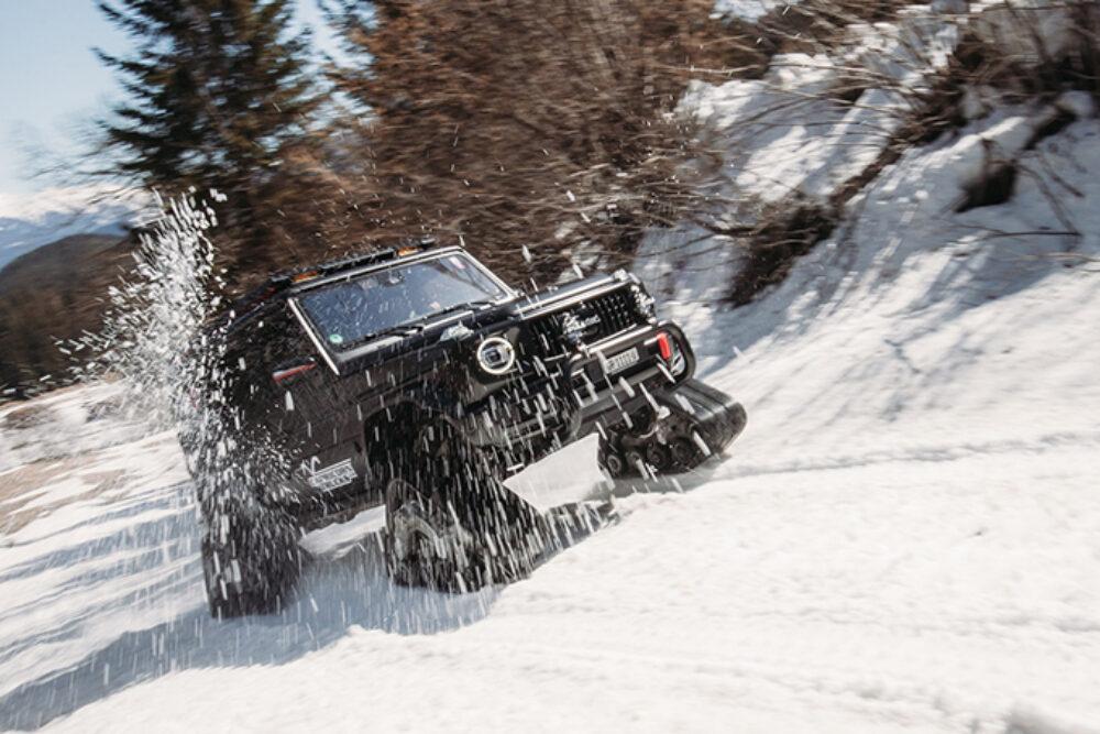 Delta4x4 Unleashes a Snow Track-Kitted Mercedes G6