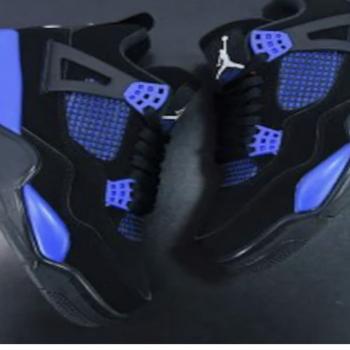 AIR JORDAN 4 Blue sneakers 