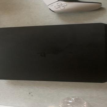 PlayStation 4 Slim 1TB