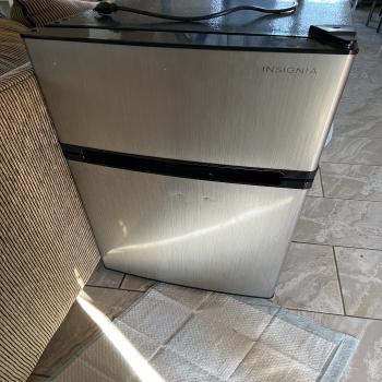 mini fridge for sale 