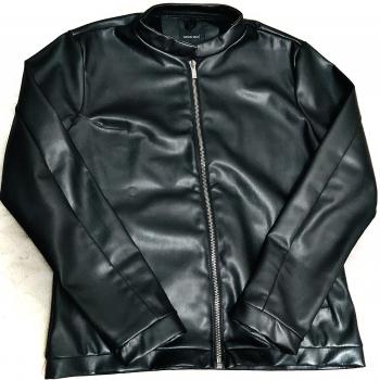 BLACK LEATHER JACKET 