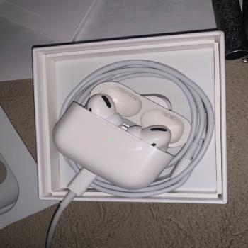 AirPods Pro’s 