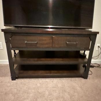 56” Tv stand 