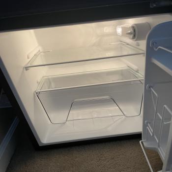 mini refrigerator 