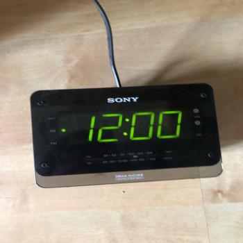Sony alarm clock 