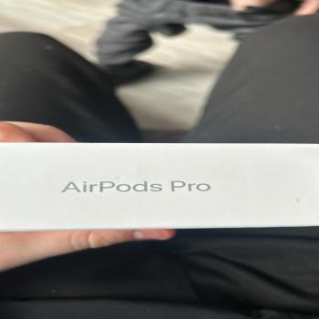 AirPod pro 2nd generation 