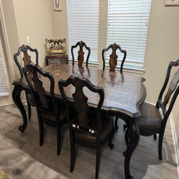 dining room table set 