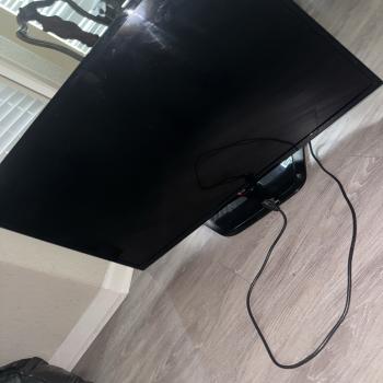 42 inch LG tv 