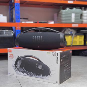 JBL boombox 3