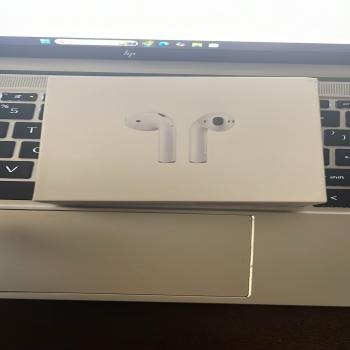 AirPods Gen 1