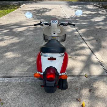 2006 Honda Metropolitan