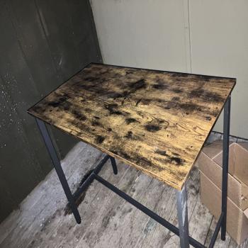 Indoor/Outdoor table w/ stools