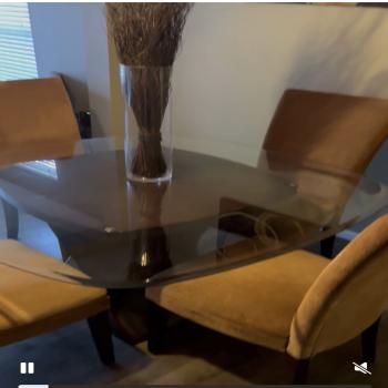 Dining Set with 4 chairs 