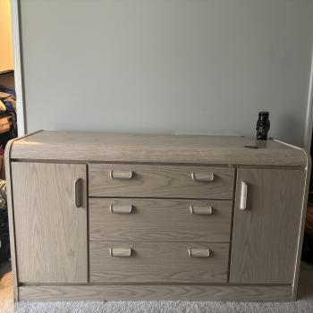 3 door dresser w 2 shelves