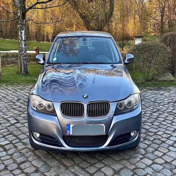 2009 BMW 320D