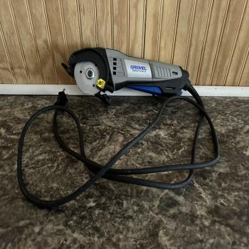 Dremel Saw Max