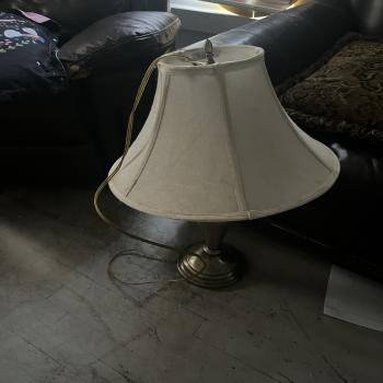 Lamp(s[?])