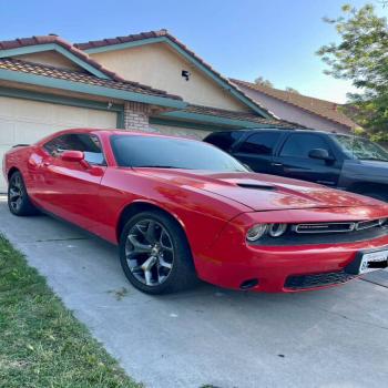 2015 Dodge Challenger sxt