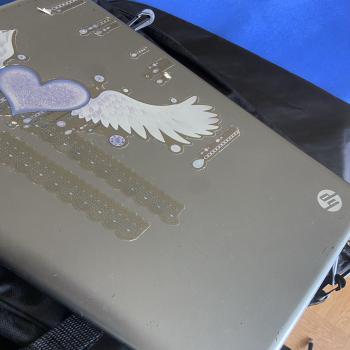 hp laptop with bag 