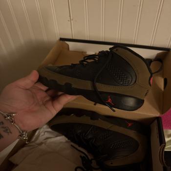 Jordan 9