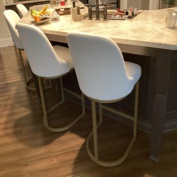 set of 4 count chairs 