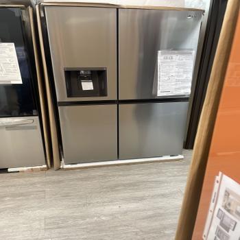 LG Side by Side Refrigerator 
