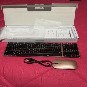 keyboard and mouse