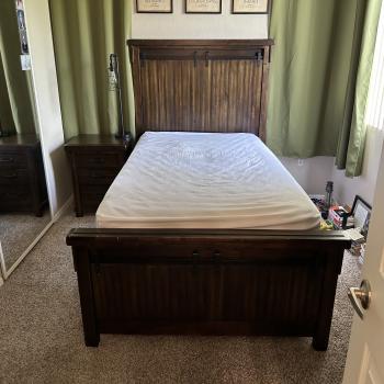 Queen Bed Frame 
