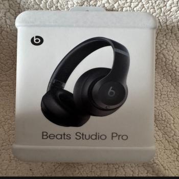 Beats Studio pro 