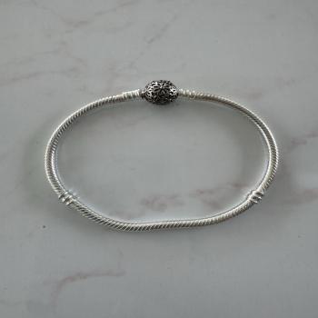 Pandora bracelet 