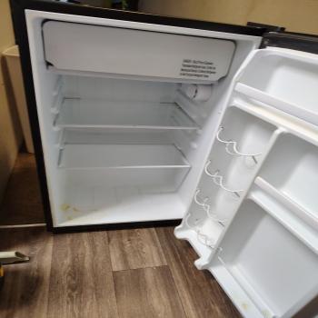 whirlpool mini refrigerator