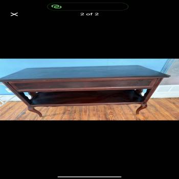 Tv stand 