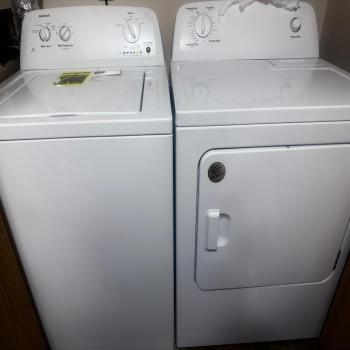 washer and dryer set 