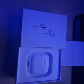 AirPods gen 2