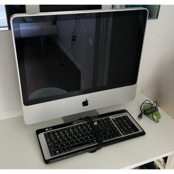 Apple iMac 2008 *read below